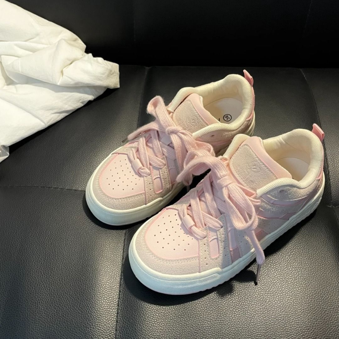 Cute pink tennis outlet shoes