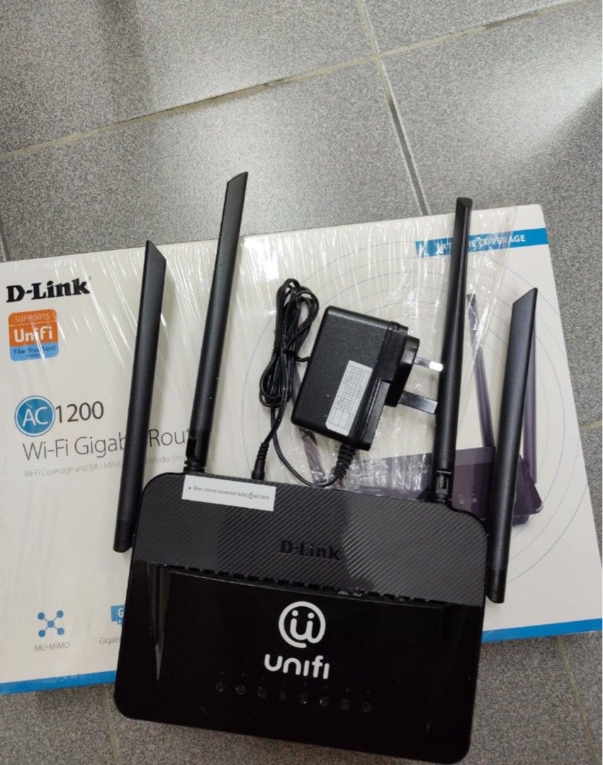 D-Link wifi gigabit router, Computers & Tech, Parts & Accessories,  Networking on Carousell