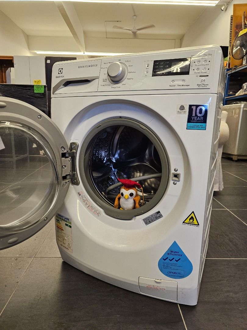 Electrolux Vapour Action Washer Dryer Combo 7kg/5kg EWW12753, TV & Home