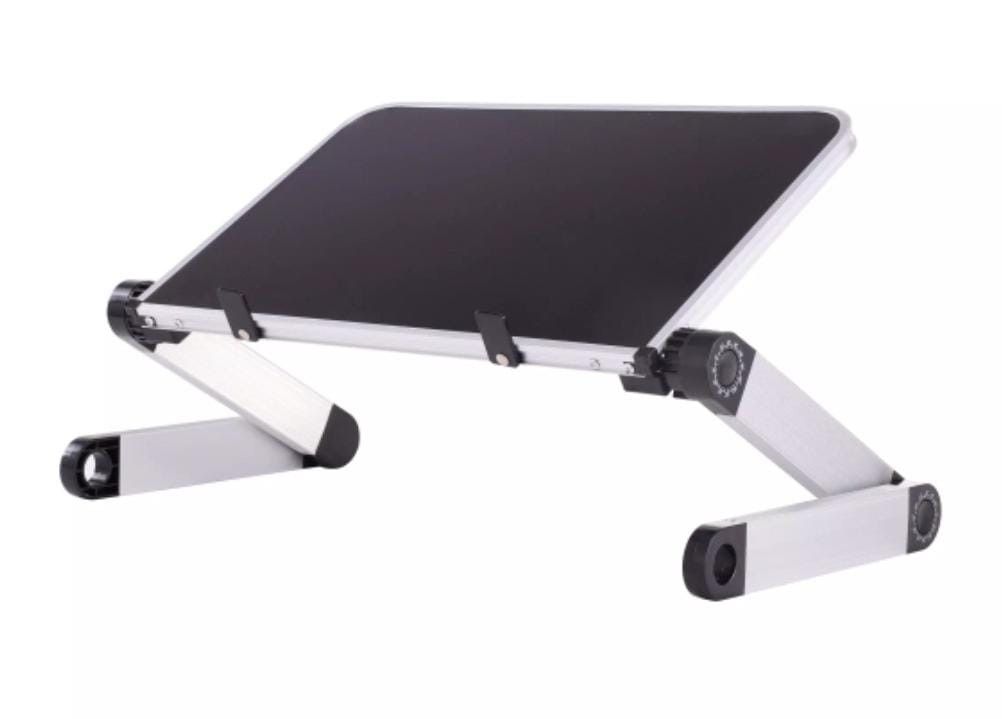 Foldable mini table (Category: Tables & Sets) located in Singapore. Submitted by alittleray (Listing ID 1273236697, Image 1). Description: Mini tables for floor seating. 1 for $15 2 for $20.