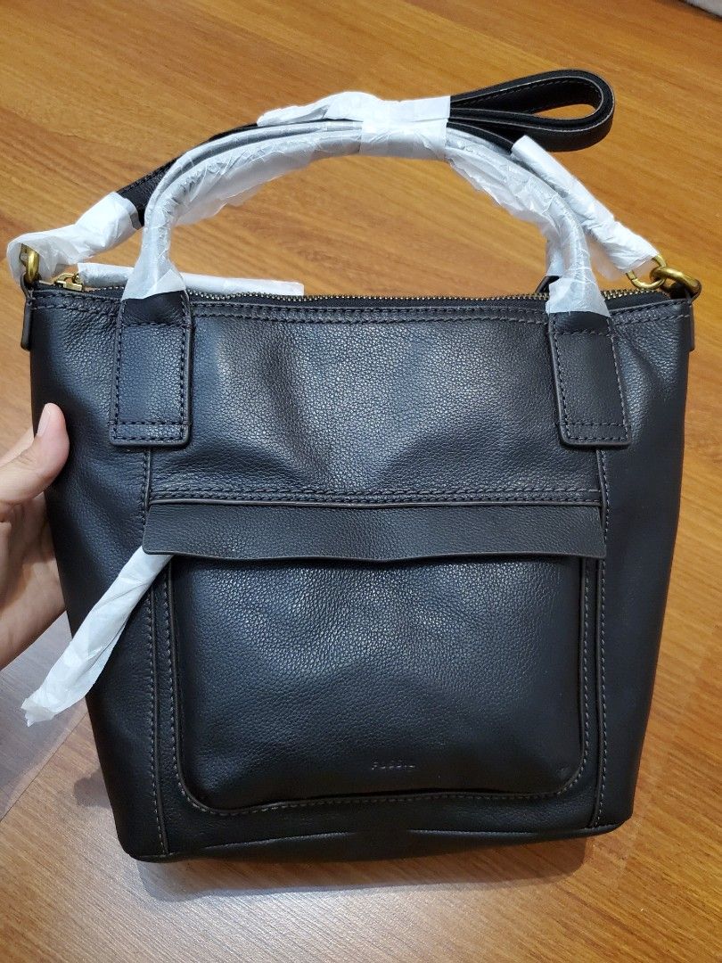 Aida satchel fossil clearance