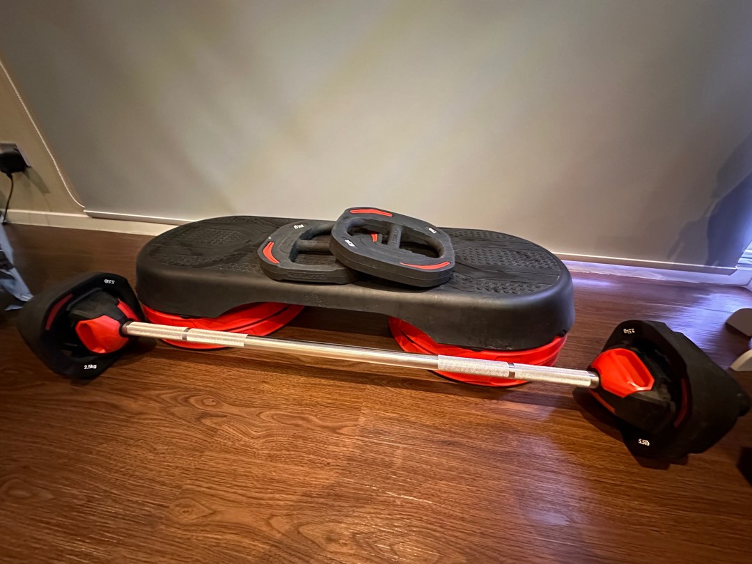 Full equipment for Les mills exercise, Sports Equipment, Exercise ...