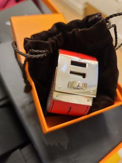 （分類：）位於 。 由 luxury_cat 提交（商品編號 1273348726，圖片 1）。簡介： 。