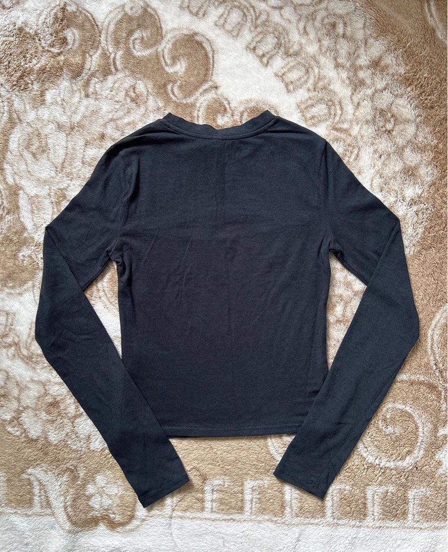 H&m vampire cut out top online