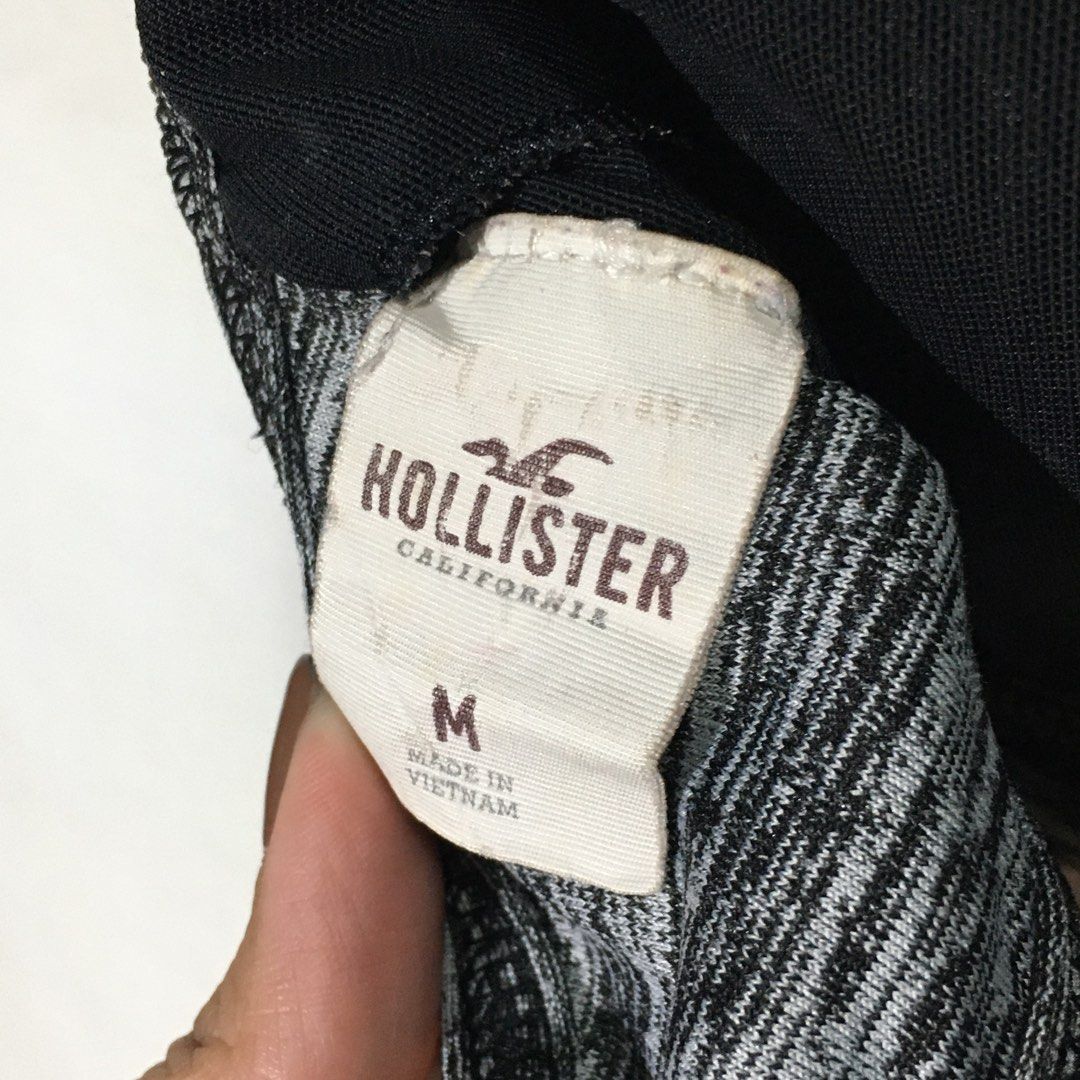 Hollister Sports Bra Activewear with Foam (Medium), Women's