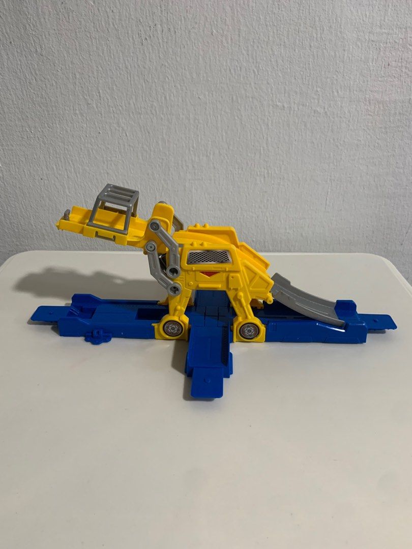 Hot wheels track clearance builder lift and launch