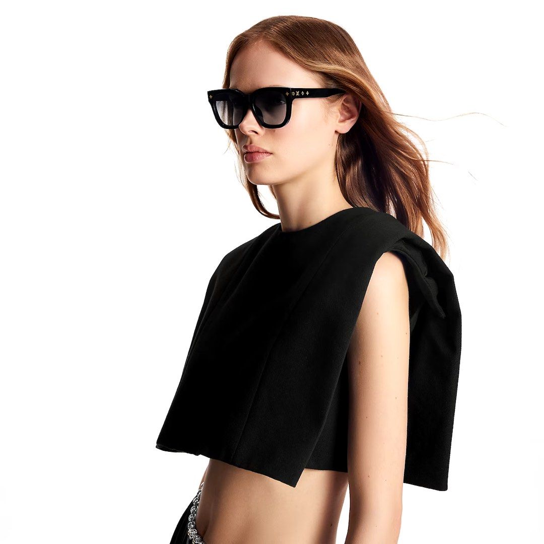 Lv sunglasses size sales