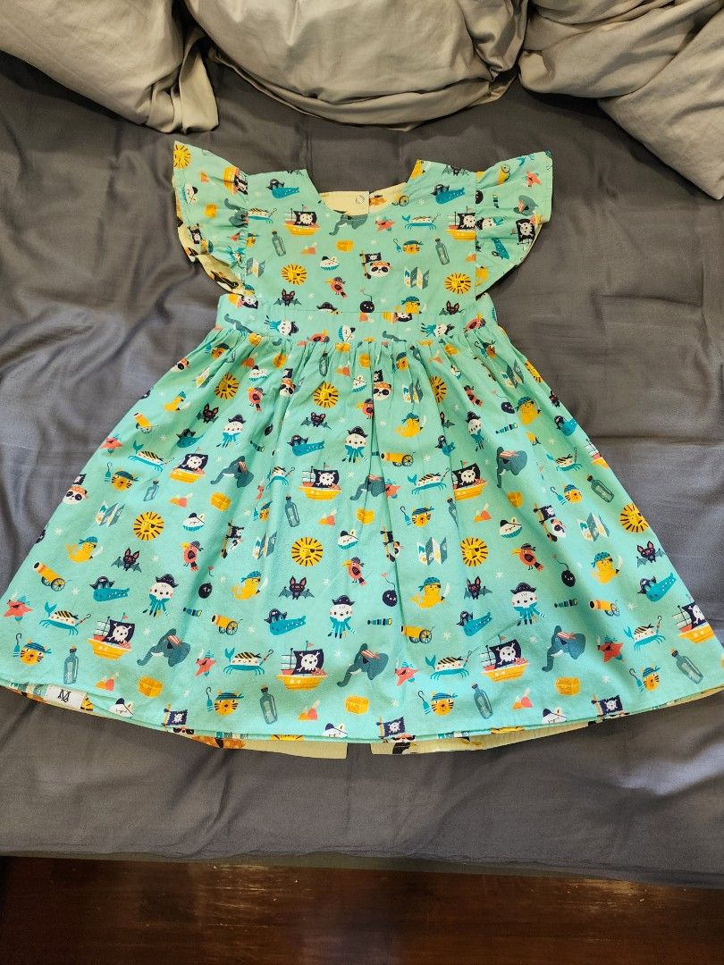 Maison q reversible dress Size 4