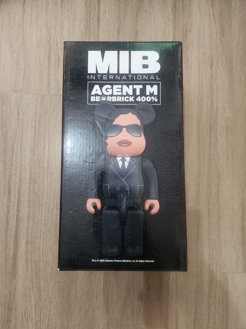 MIB International Agent M BE@RBRICK 400%, 興趣及遊戲, 玩具& 遊戲類 ...
