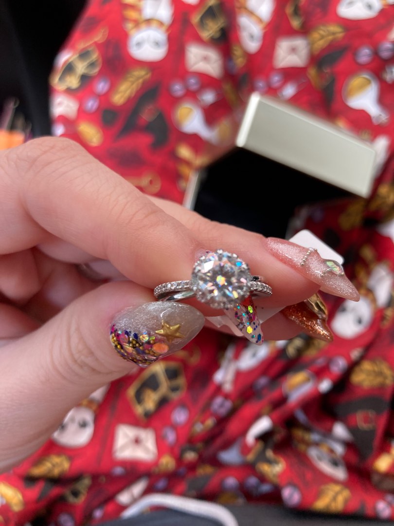 Jeffree star deals engagement ring