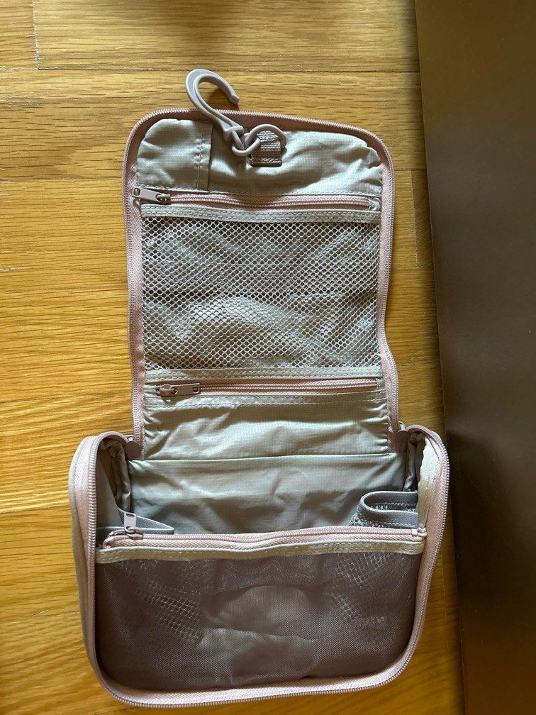 Muji Toiletries Bag