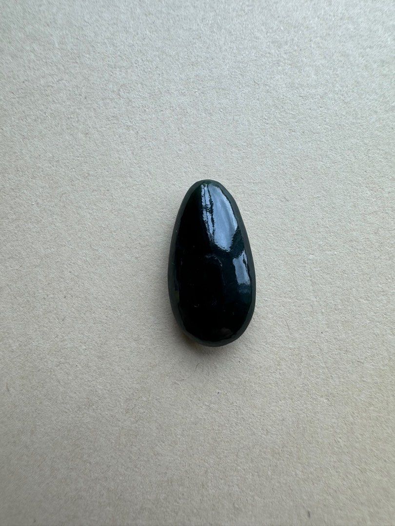 Natural black jade 2025