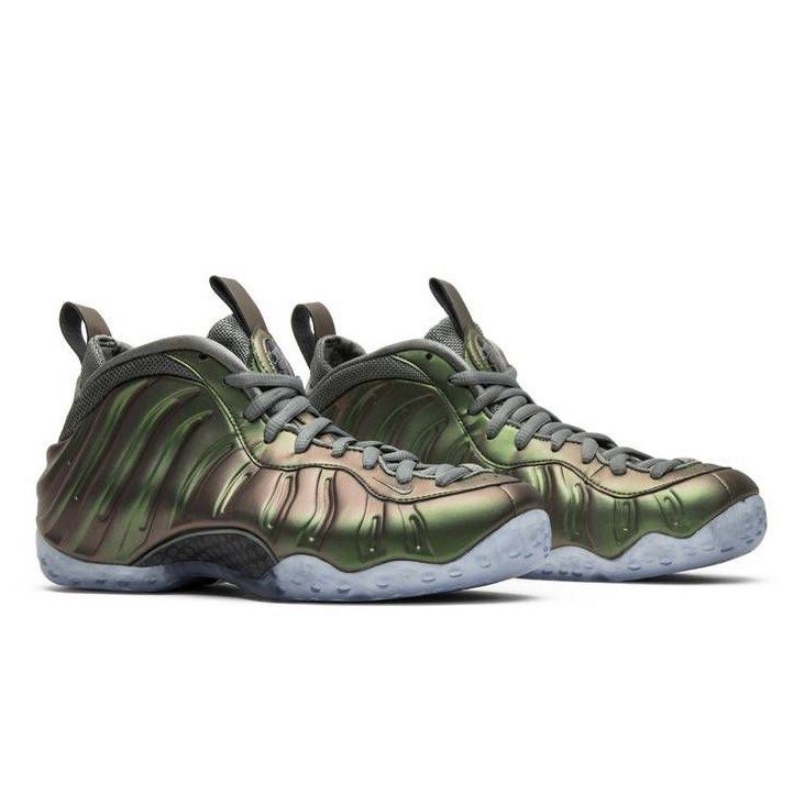 Nike hotsell foamposite 217