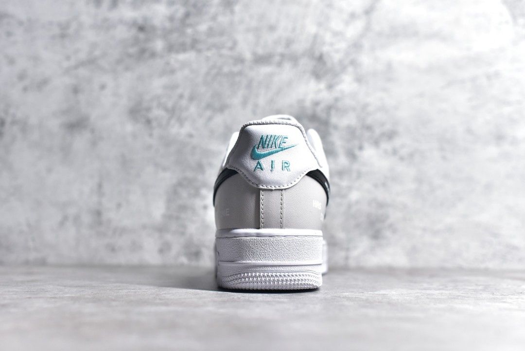 Nike air force 2024 1 grey and blue