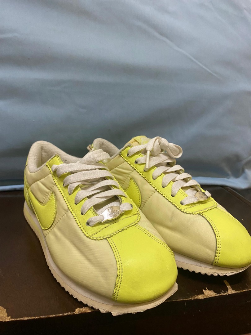 Nike cortez yellow and green online