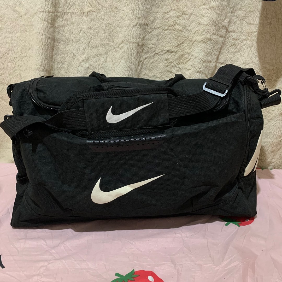 mens nike travel bag