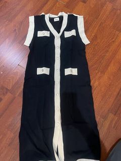 (Kategori: ) berada di . Dikirim oleh curatedwithlove_ (ID iklan 1273367714, Gambar 1). Deskripsi: .