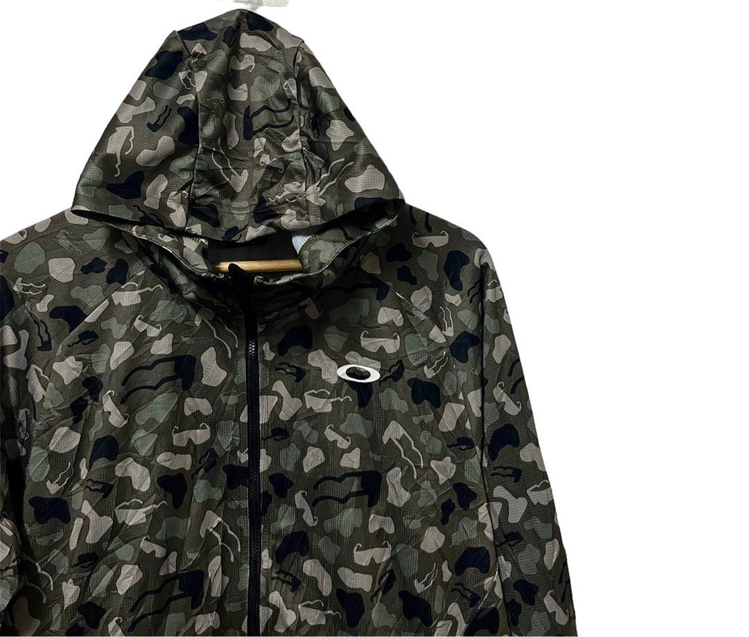 Oakley outlet camouflage jacket
