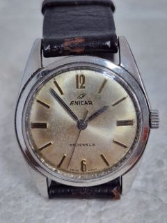 Cheap watch with hotsell second hand