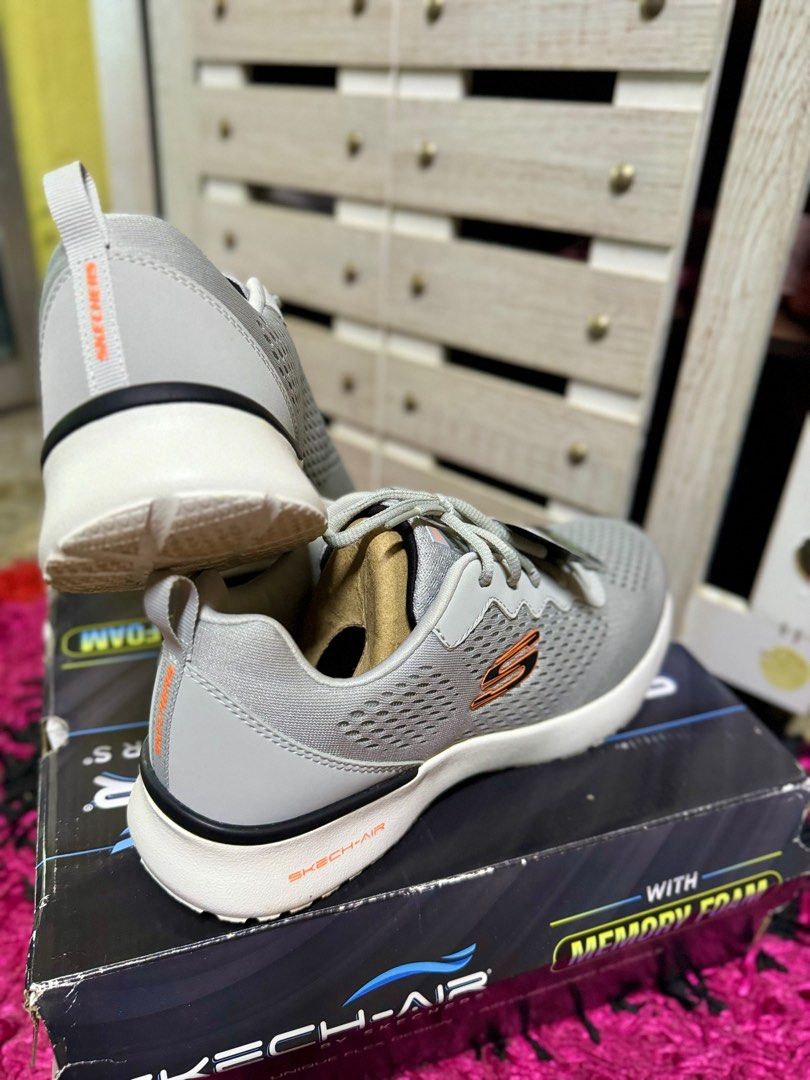 Original hotsell skechers shoes