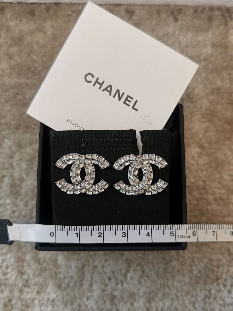 Chanel metal top and diamante earrings