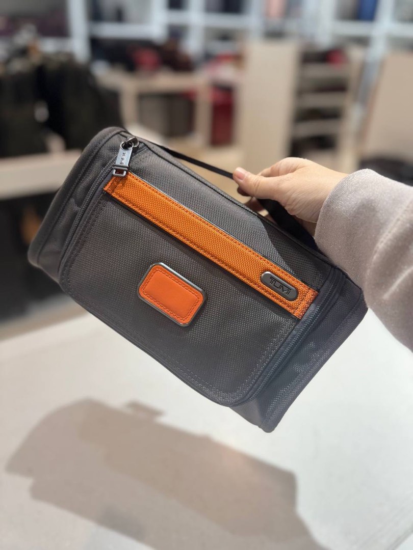 Tumi kit store