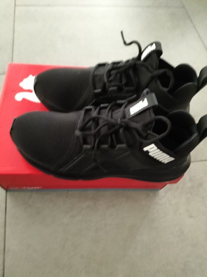 Puma leather on sale sports shoes