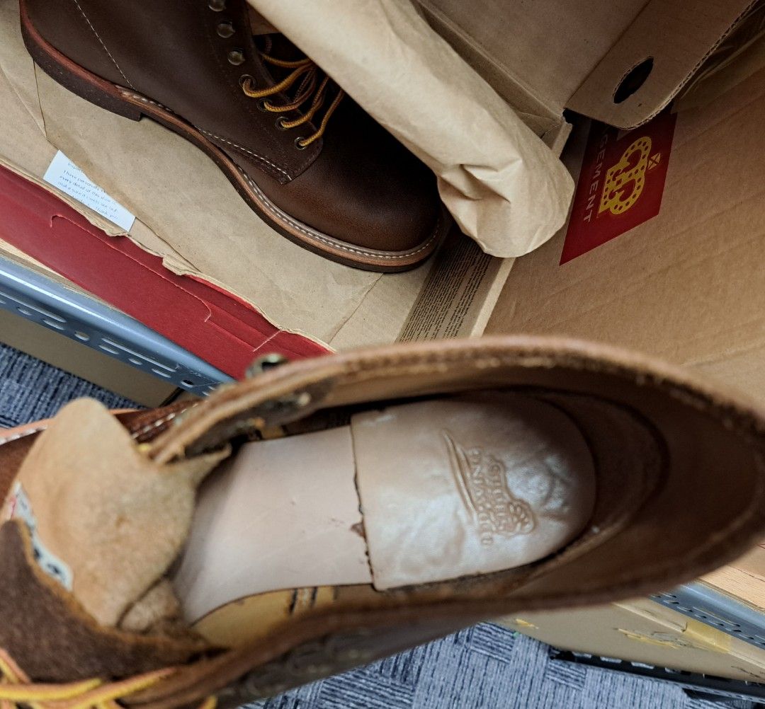 Red wing spitfire hot sale leather care