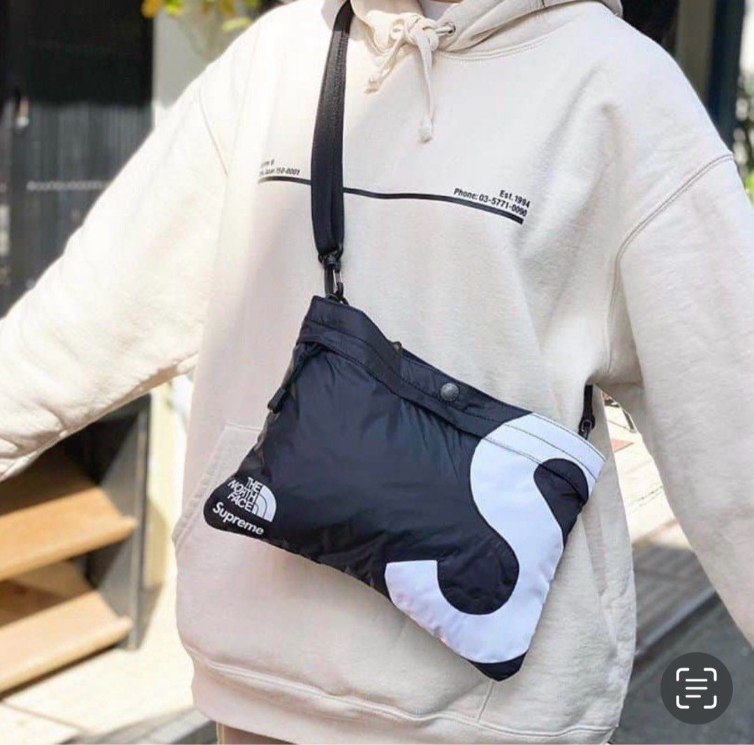 Supreme north face outlet cross body bag