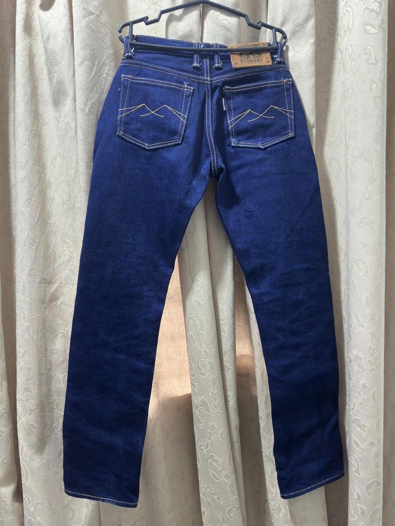 Sage Everest 25oz (Category: Jeans) located in Makati City. Submitted by muningnings (Listing ID 1273391742, Image 3). Description: 6th Anniversary Special: The Everest 25oz Unsanforized Extra Slub Deep Indigo Excellent Condition Measurements: Waist: 14 Length: 39.5 Front rise: 9 Inseam: 30.5 Hem: 7 Php 2999 Free shipping fee Pm me.