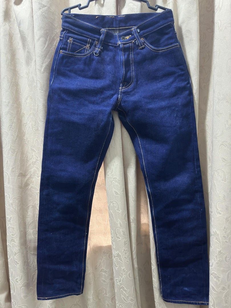 Sage Everest 25oz (Category: Jeans) located in Makati City. Submitted by muningnings (Listing ID 1273391742, Image 2). Description: 6th Anniversary Special: The Everest 25oz Unsanforized Extra Slub Deep Indigo Excellent Condition Measurements: Waist: 14 Length: 39.5 Front rise: 9 Inseam: 30.5 Hem: 7 Php 2999 Free shipping fee Pm me.