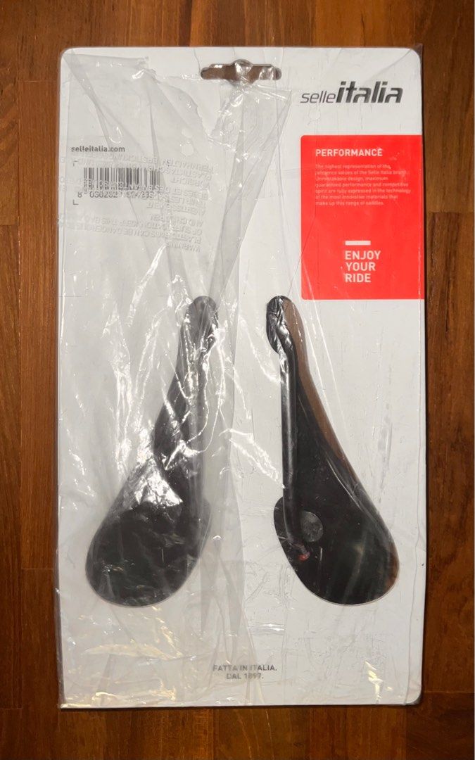 Selle on sale italia 143mm