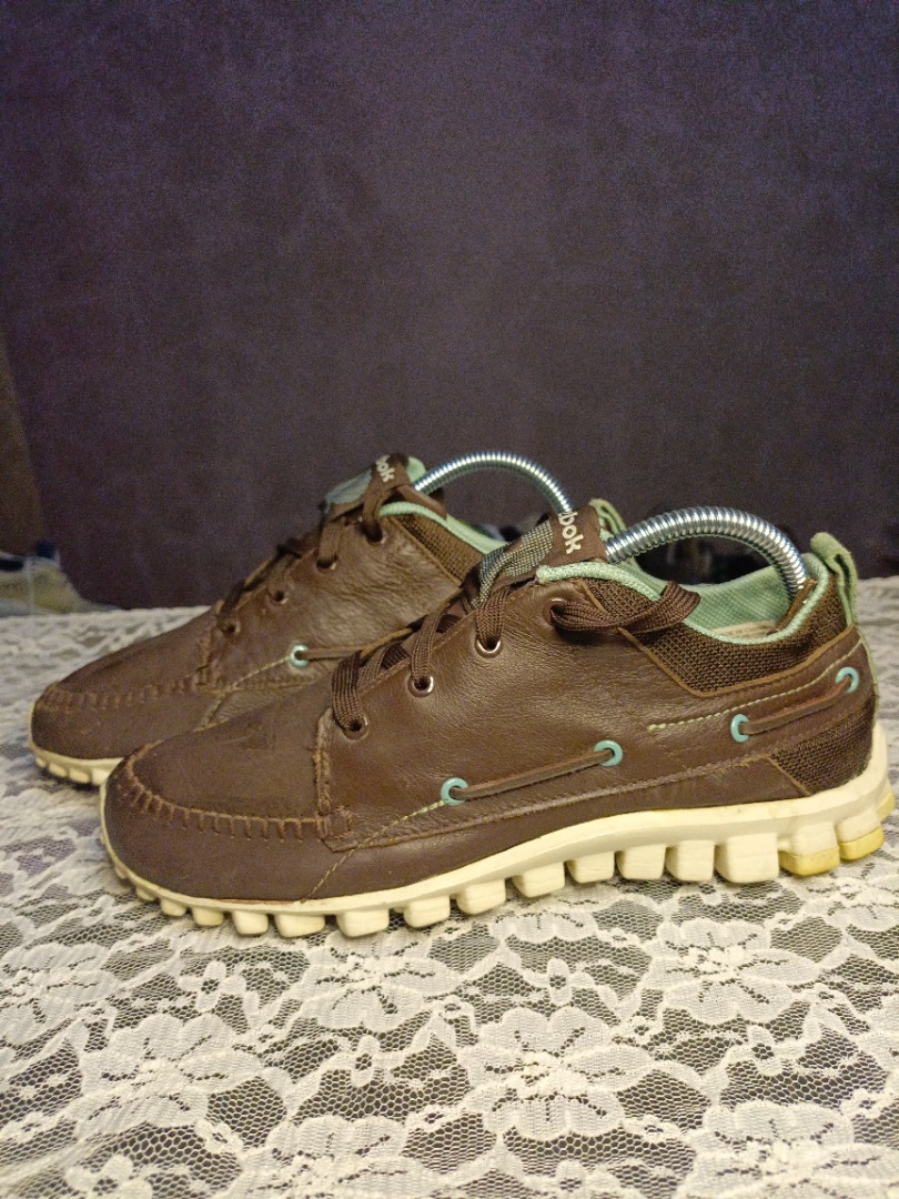 Sepatu Running Reebok Fesyen Pria Sepatu Sneakers di Carousell