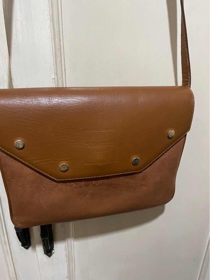 Shoulder/cross body bag (Category: Luxury Bags & Wallets) located in Quezon City. Submitted by deadmit (Listing ID 1270660902, Image 1). Description: Has minor flaws as shown in pics Very spacious, 3 compartments.