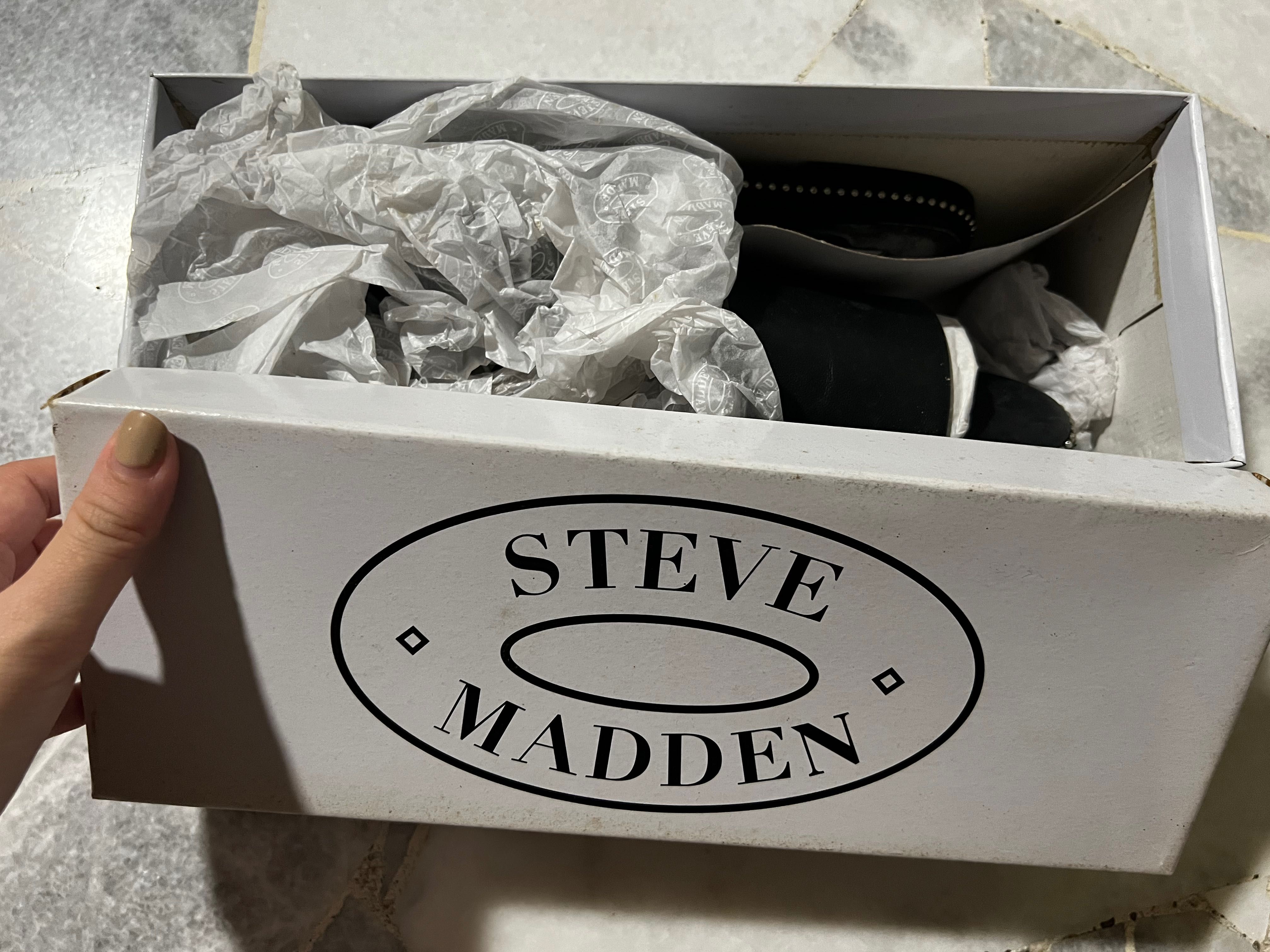 Steve madden best sale shoe box