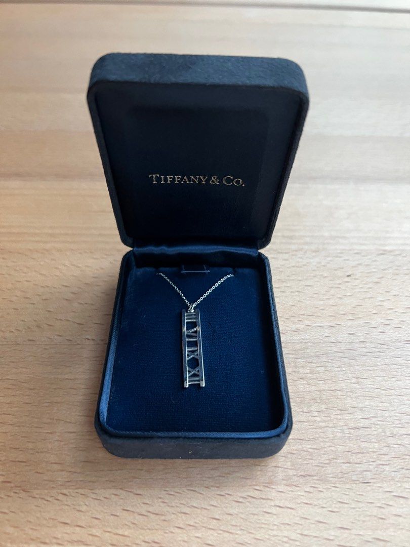 White gold online necklace tiffany