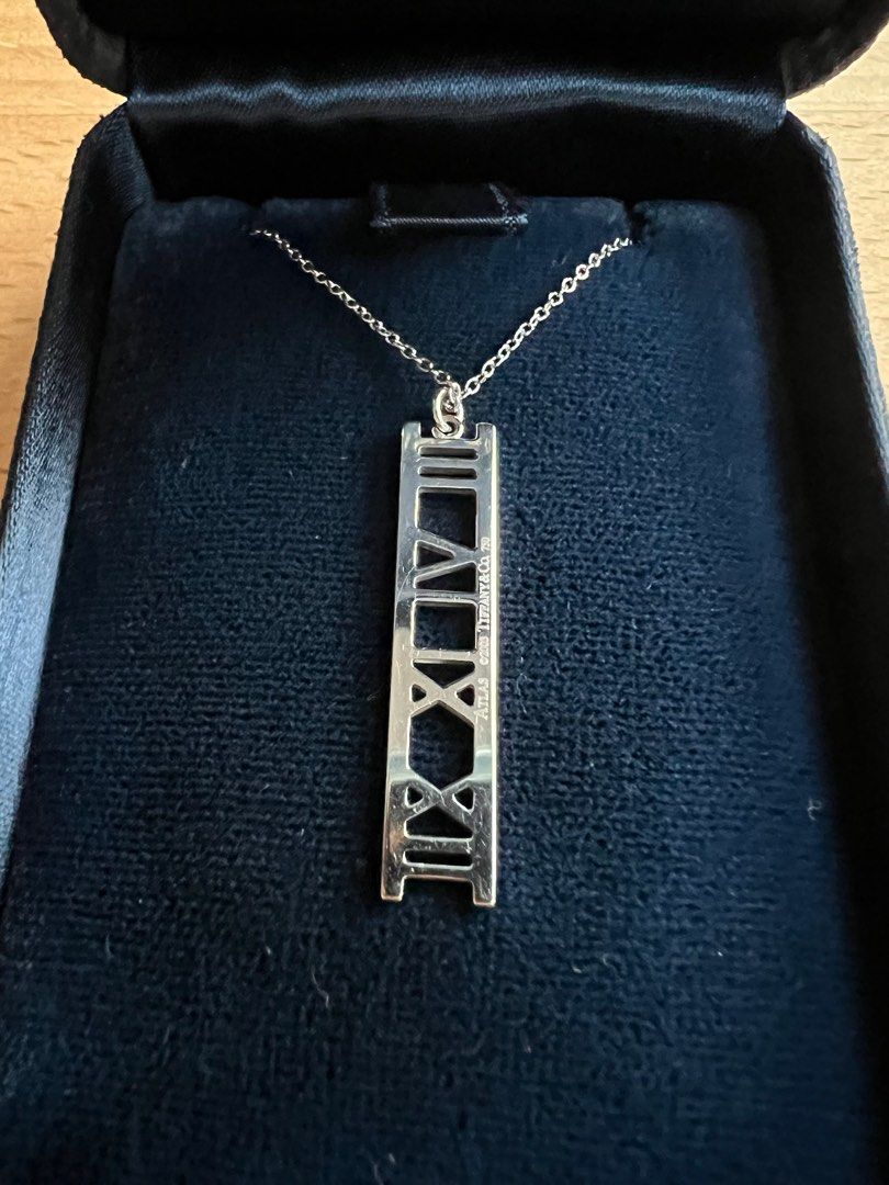 White gold necklace best sale tiffany