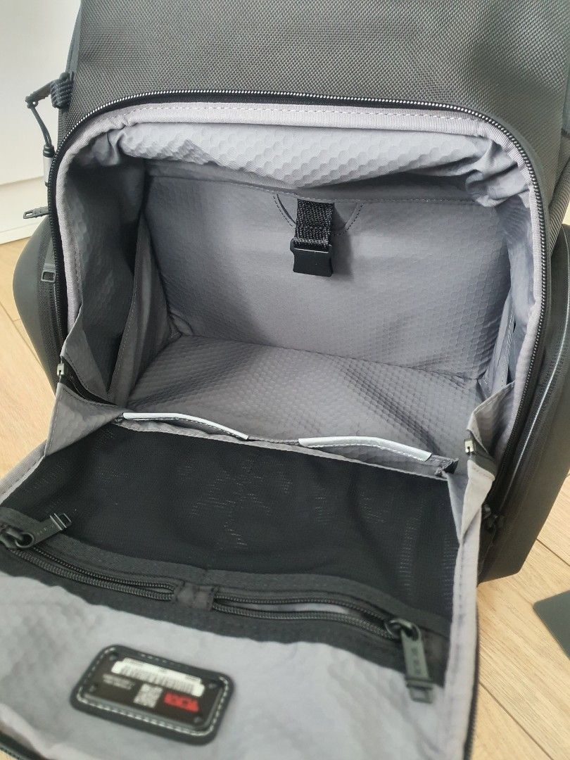 TUMI Esports Pro Large Backpack, Men's Fashion, Bags, Backpacks on