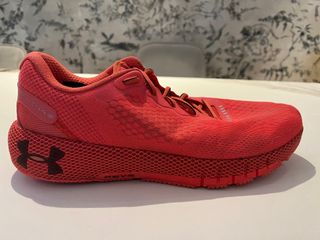 Pr2s under armour top