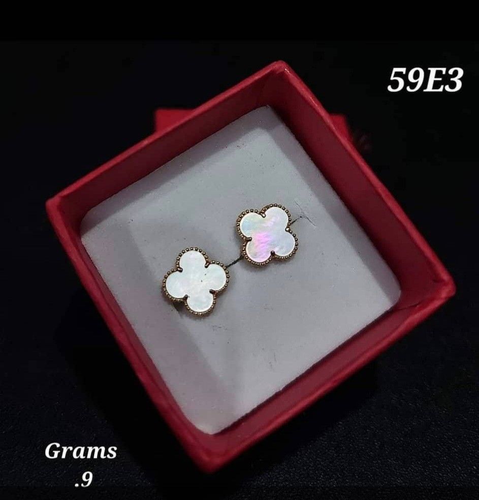 vca gold earrings, Luxury, Accessories on Carousell