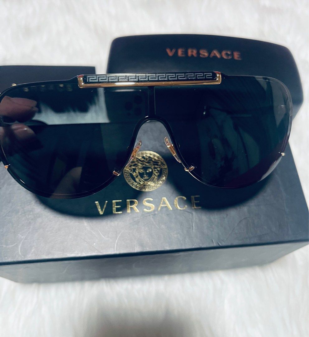 Versace 2140 2024
