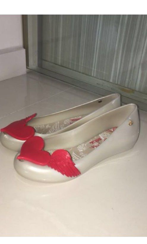 Melissa heart hotsell shoes