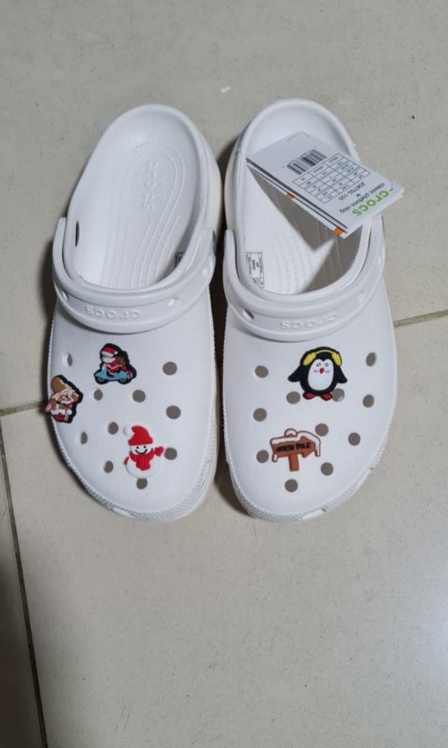 Fur on sale white crocs