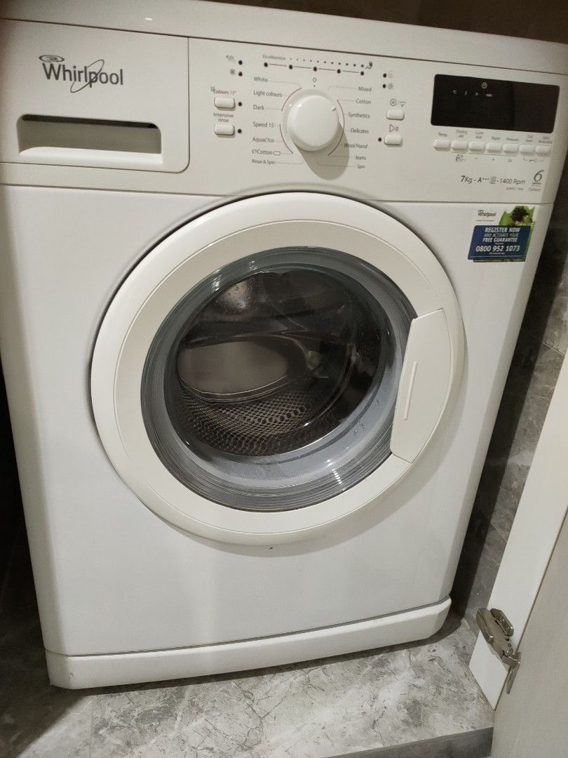 WWDC 7740 Whirlpool Washing Machine Front Load, TV & Home Appliances