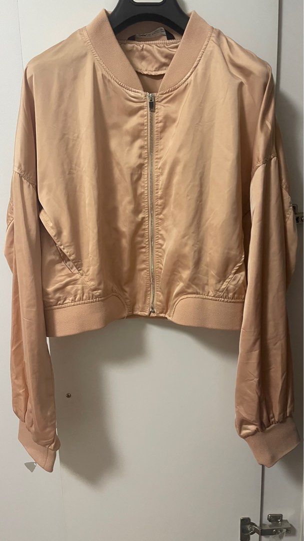 Zara Crop Bomber Jacket Nude, Women's Fashion, Coats, Jackets and Outerwear  on Carousell