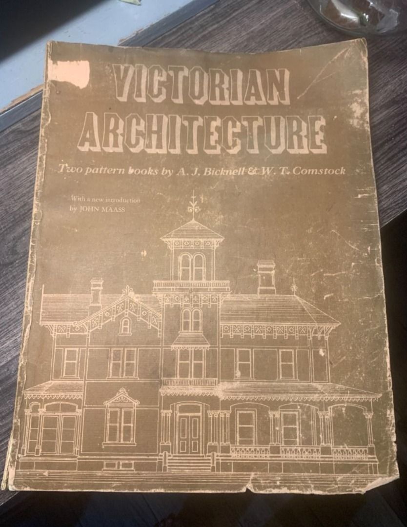 Victorian Architecture - Bicknell & Comstock (Category: Textbooks) located in Marikina City. Submitted by oldschooljunkies (Listing ID 1273610953, Image 1). Description: .