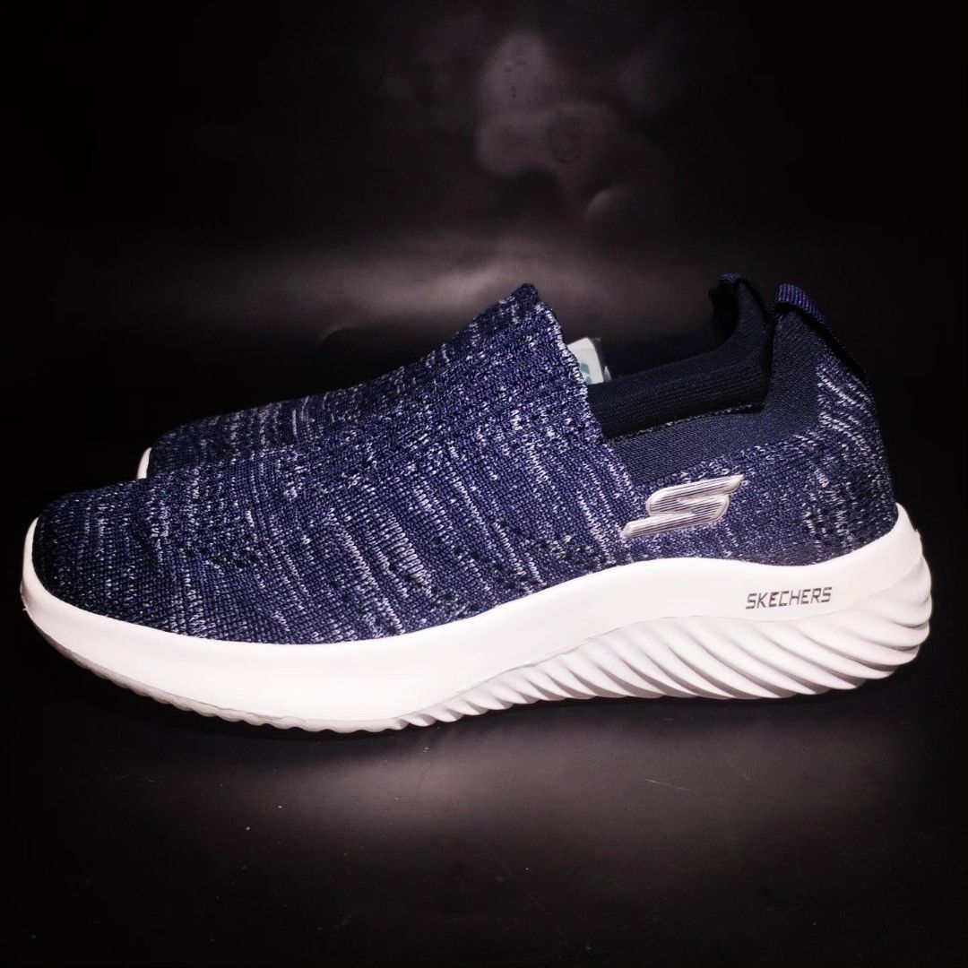 Zapatos skechers clearance goga max uk