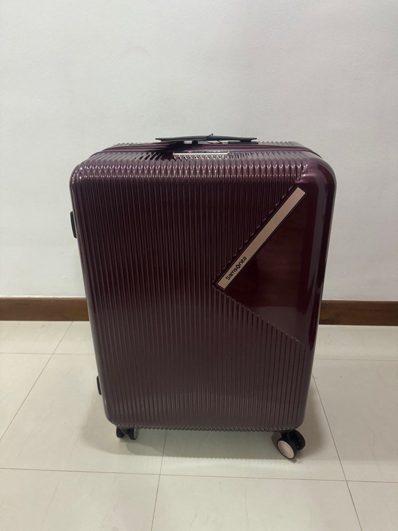Samsonite Zeltus 69 25 cm Spinner Matte Latte with built in scale