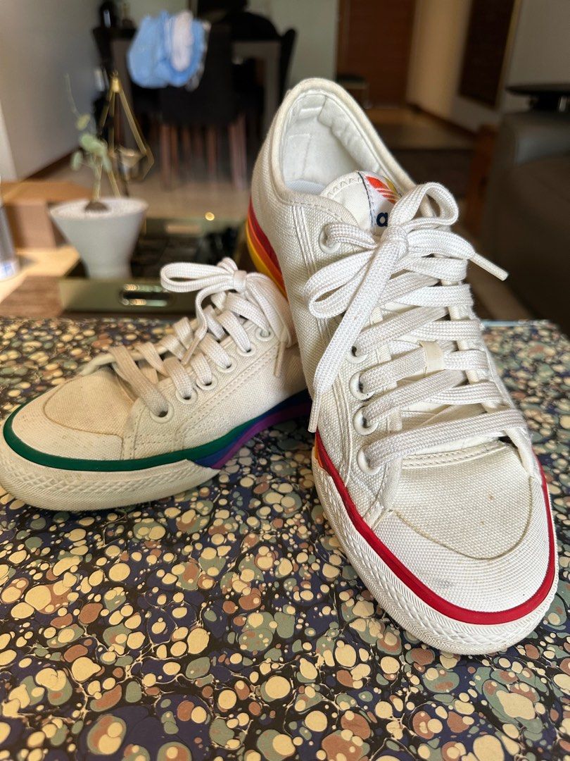 Tenis adidas pride top
