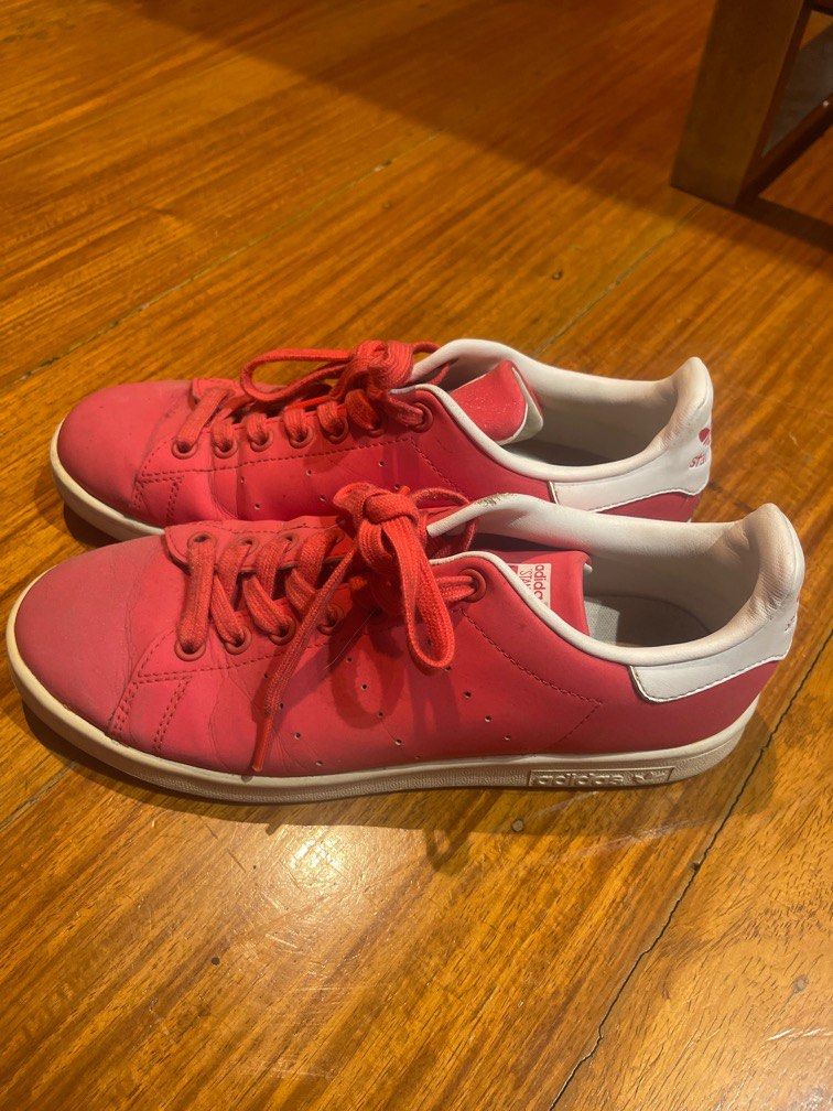 Stan smith neon on sale